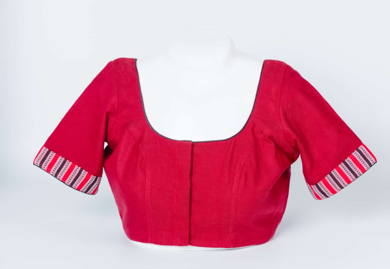 V-NECK ELBOW SLEEVE BLOUSE